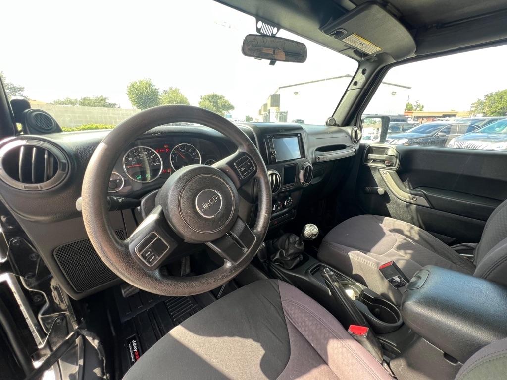 Jeep Wrangler Sport 4WD 2013