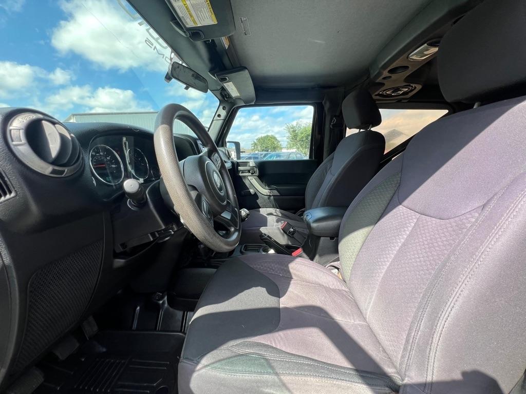 Jeep Wrangler Sport 4WD 2013