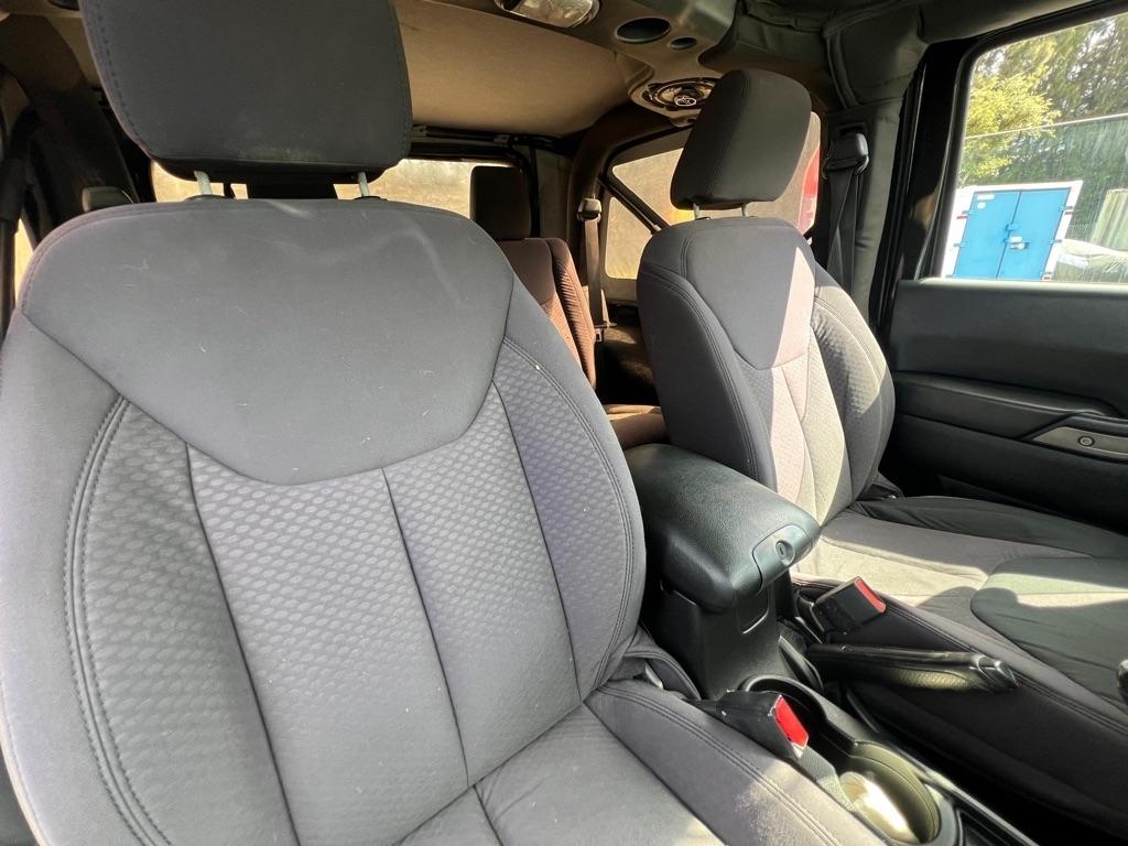 Jeep Wrangler Sport 4WD 2013