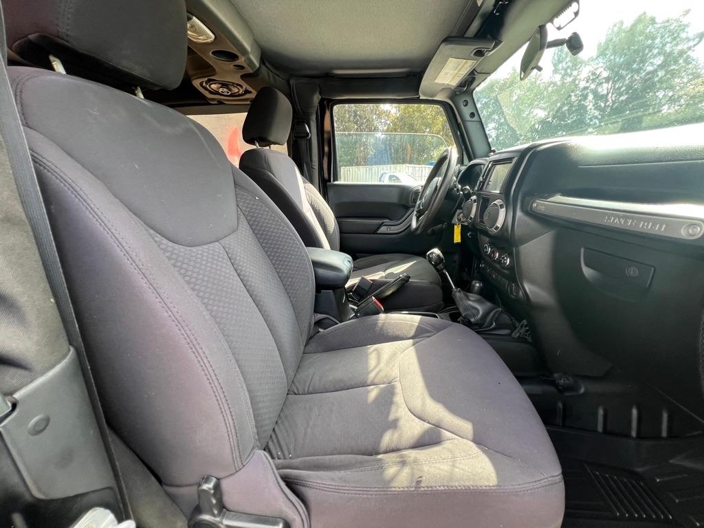 Jeep Wrangler Sport 4WD 2013