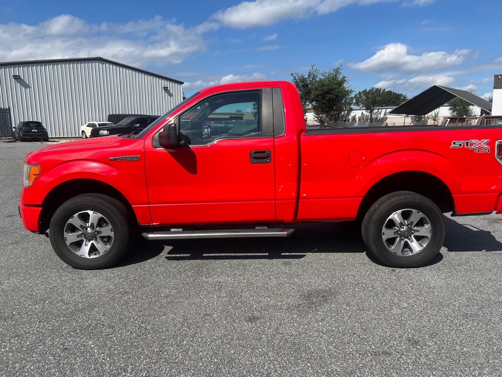 Ford F-150 STX 6.5-ft. Bed 4WD 2013