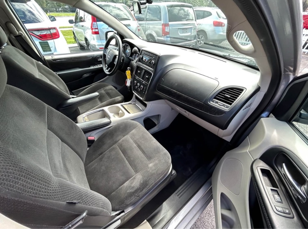 Dodge Grand Caravan SXT 2015