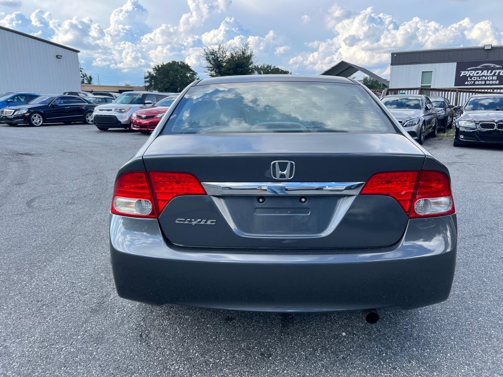 Honda Civic EX-L Sedan 5-Speed AT 2010