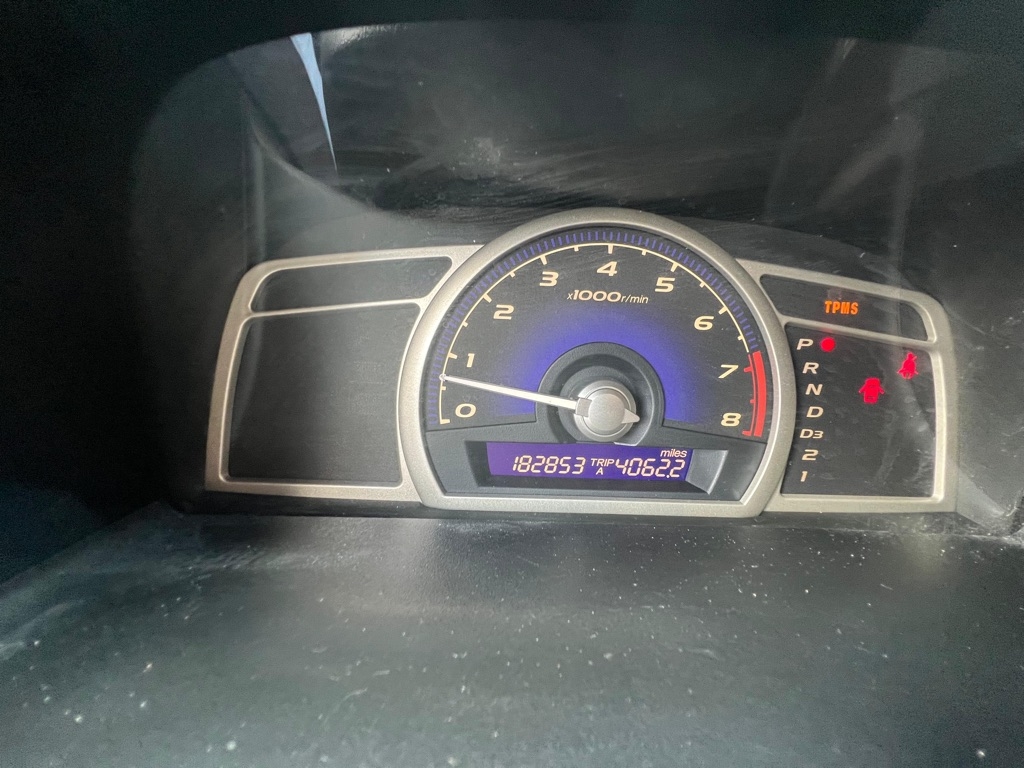 Honda Civic EX-L Sedan 5-Speed AT 2010