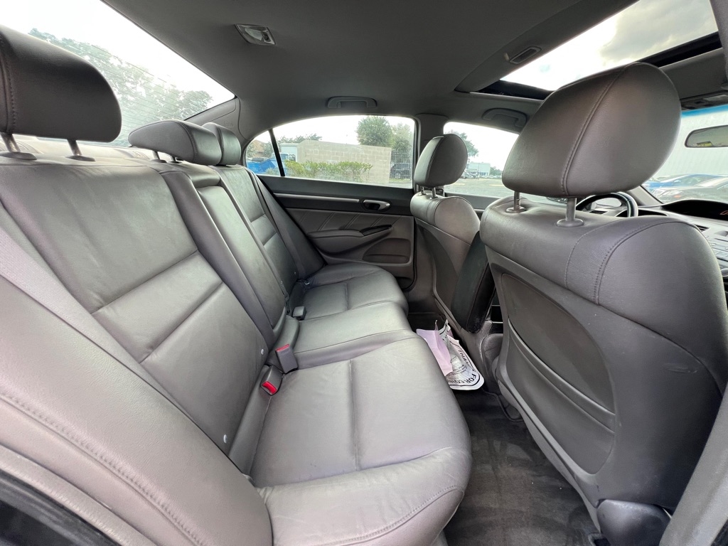 Honda Civic EX-L Sedan 5-Speed AT 2010