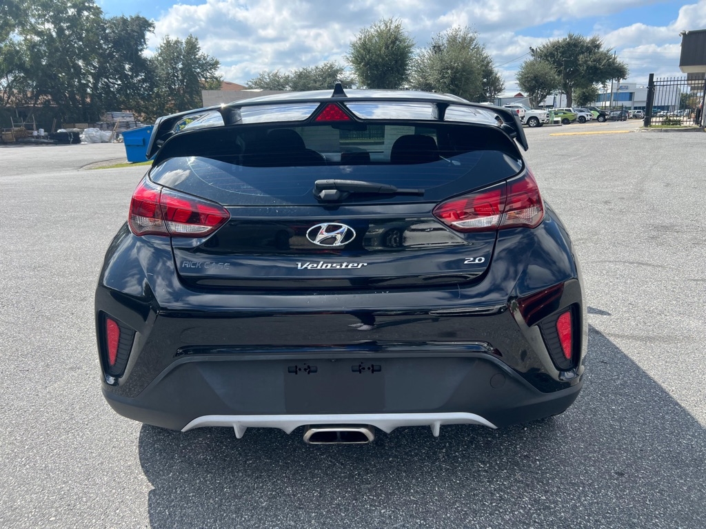 Hyundai Veloster 2.0 6A 2021