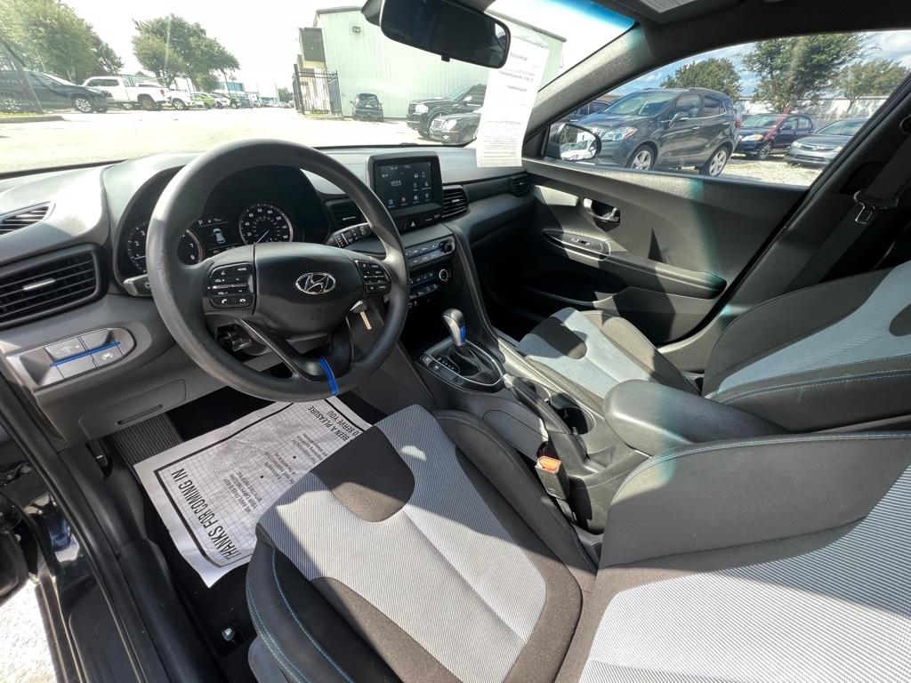Hyundai Veloster 2.0 6A 2021