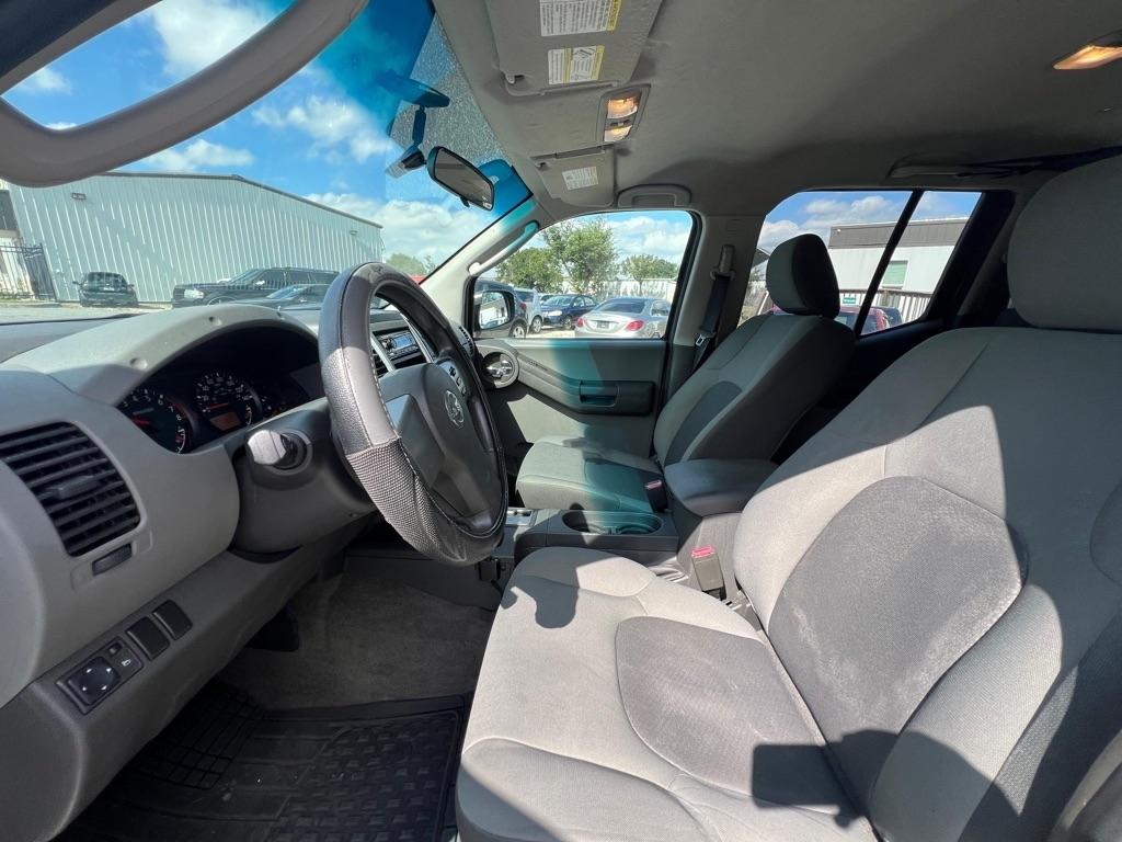 Nissan Xterra S 2WD 2010