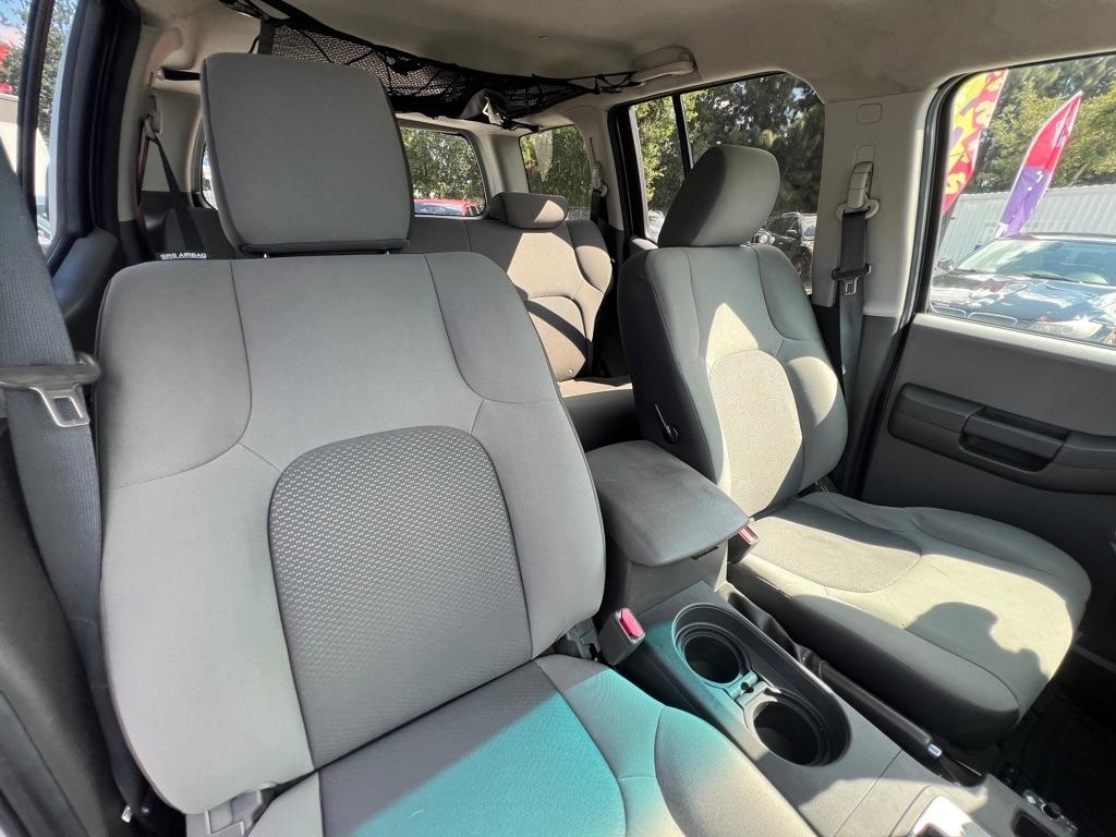 Nissan Xterra S 2WD 2010