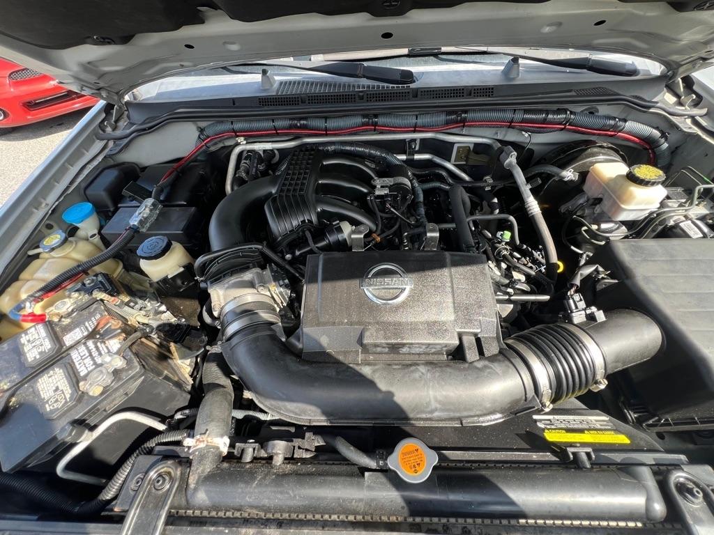 Nissan Xterra S 2WD 2010