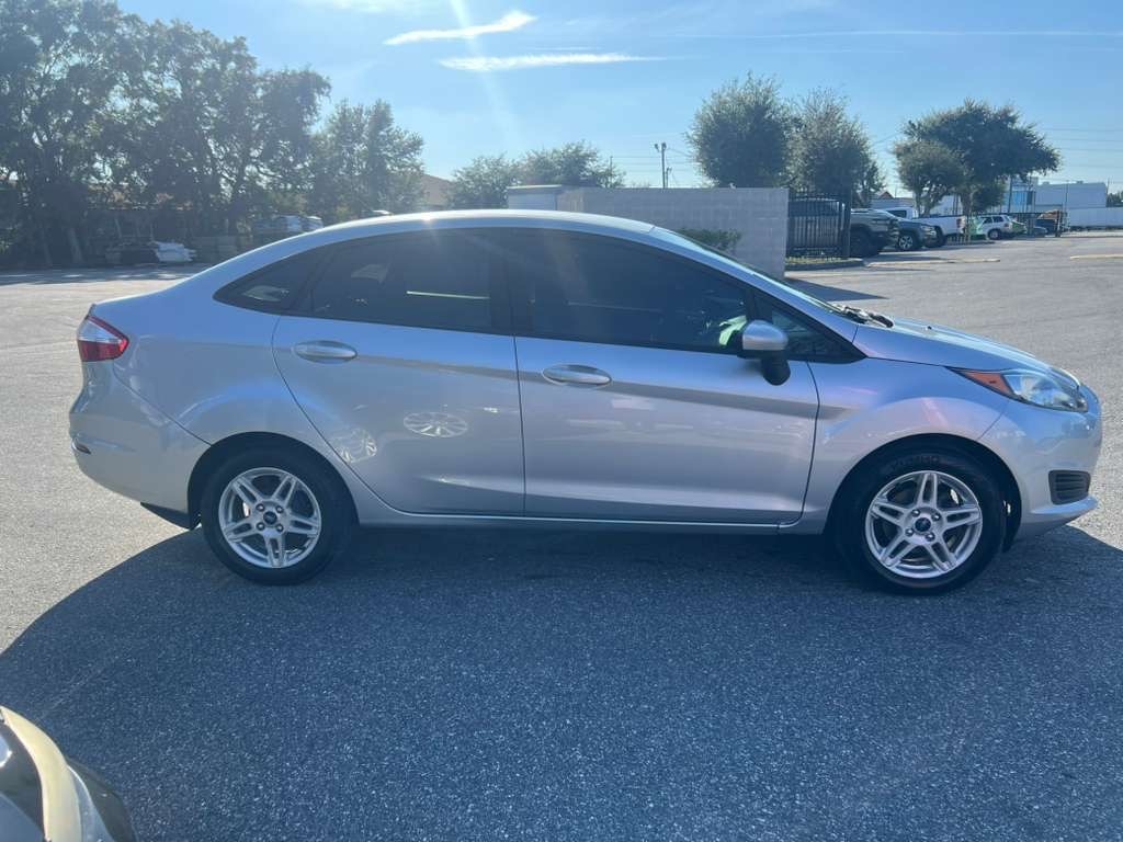 Ford Fiesta SE Sedan 2018