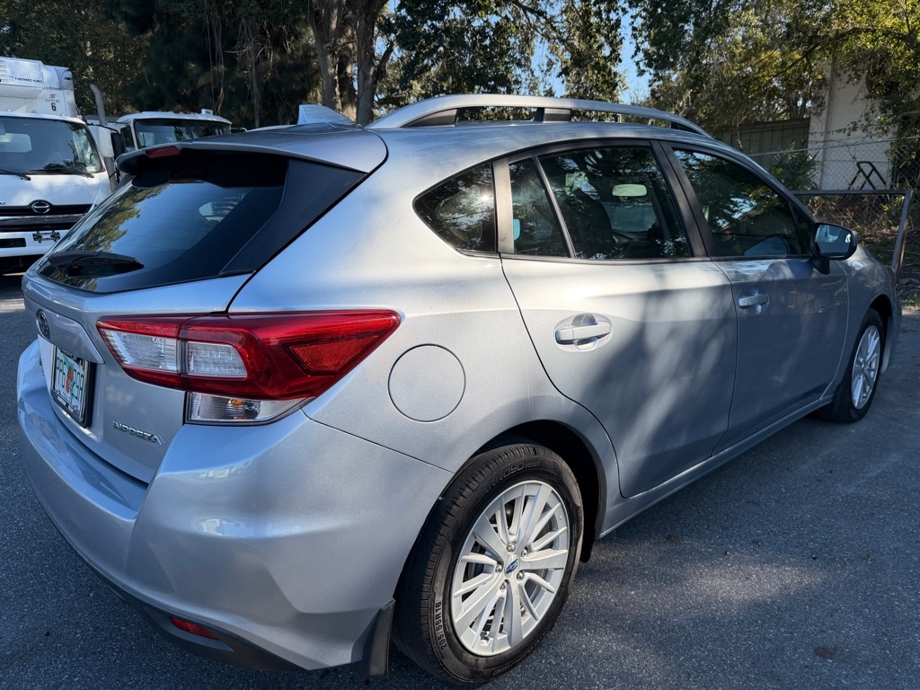 Subaru Impreza 2.0i Premium CVT 5-Door 2018