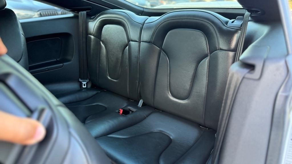 Audi TT S 2.0T quattro S tronic 2012