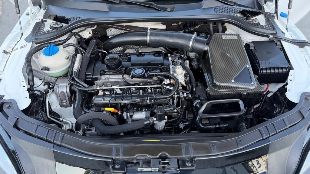 Audi TT S 2.0T quattro S tronic 2012