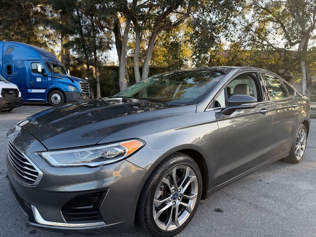 Ford Fusion SEL 2020