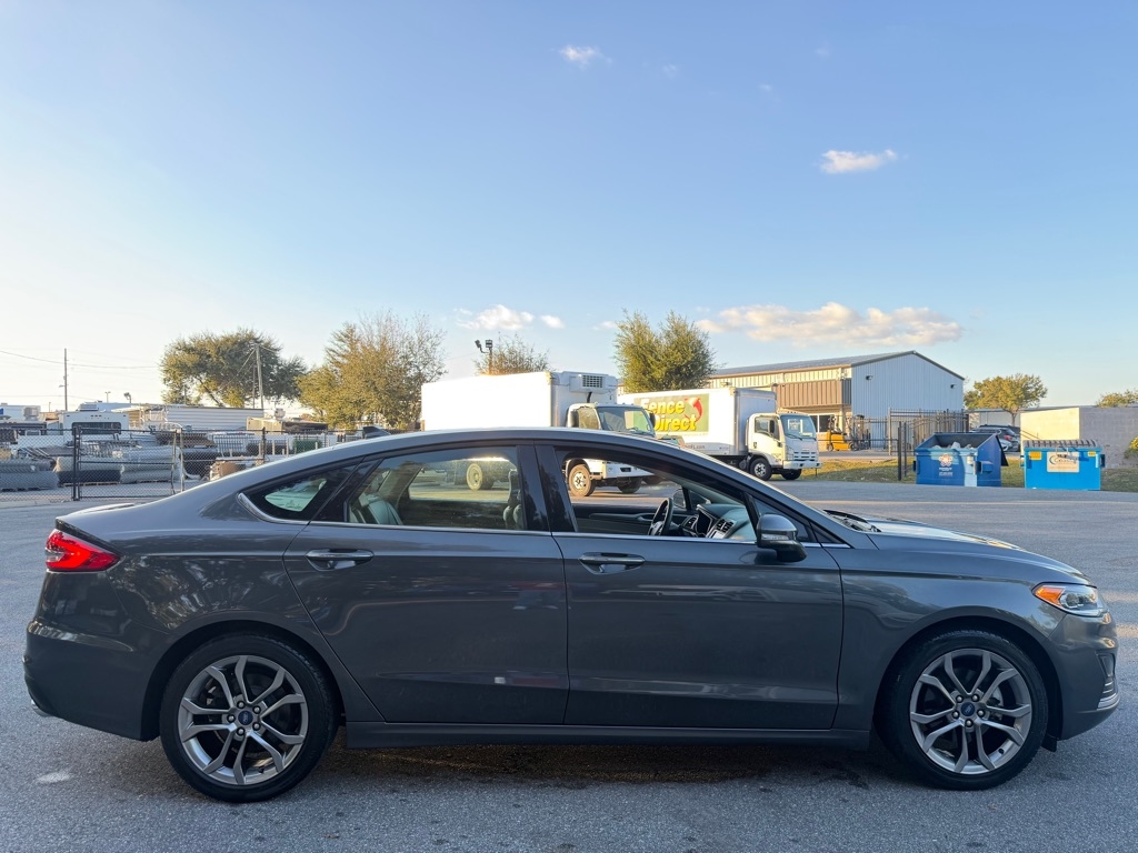 Ford Fusion SEL 2020