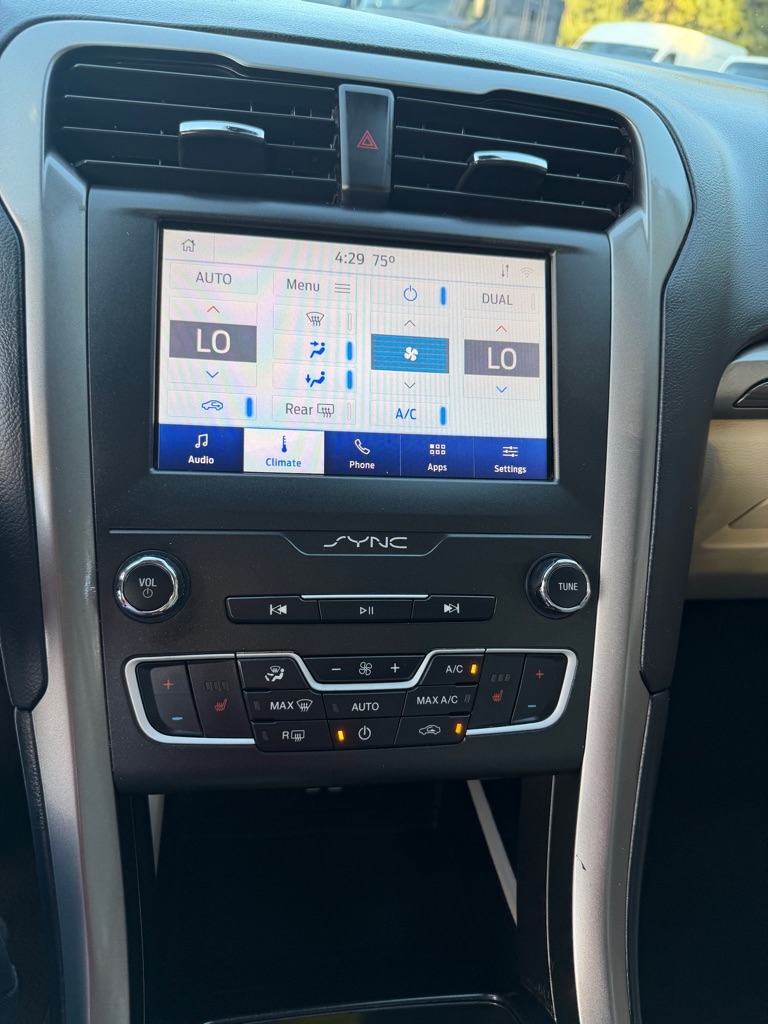 Ford Fusion SEL 2020