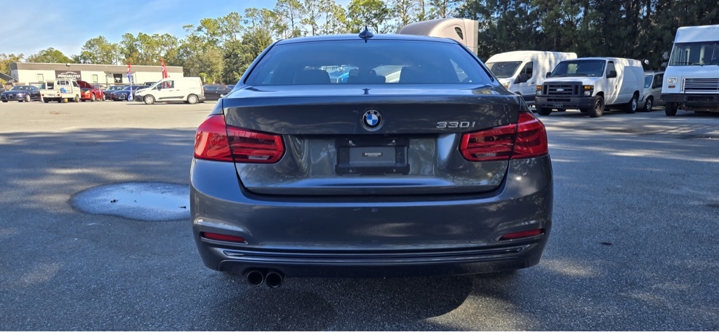 BMW 3-Series 330i SULEV Sedan 2017