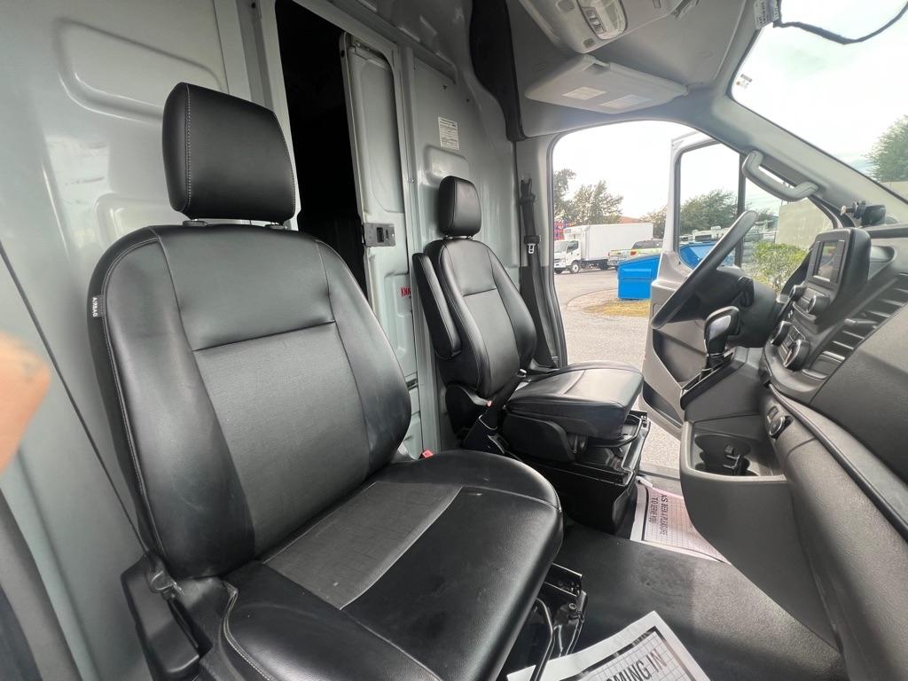 Ford Transit 350 Van High Roof w/Sliding Pass. 148-in. WB EL 2020