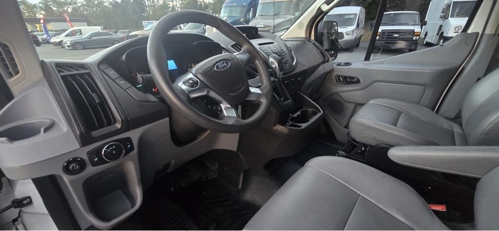 Ford Transit 350 Wagon Low Roof XL w/Sliding Pass. 148-in. WB 2015