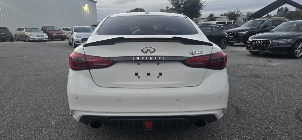 Infiniti Q50 3.0t LUXE 2020