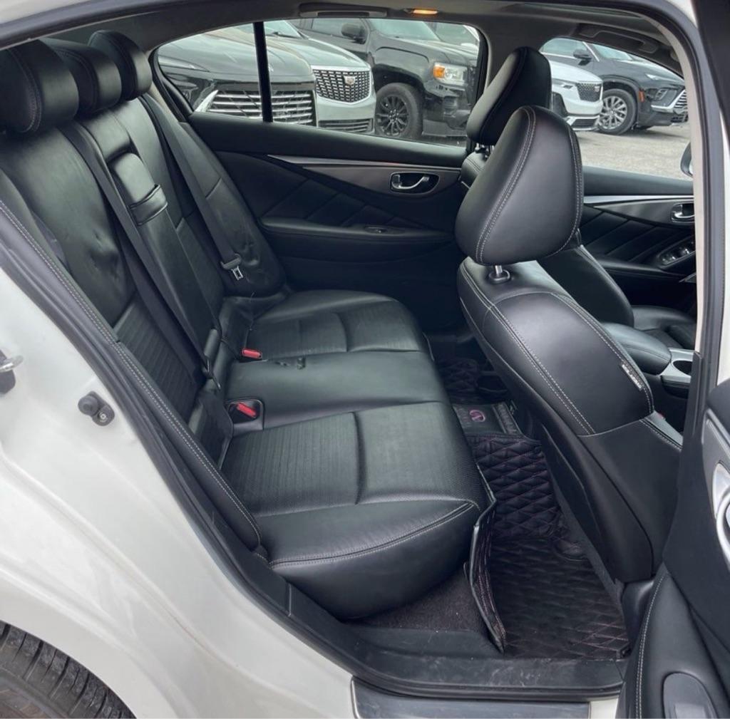 Infiniti Q50 3.0t LUXE 2020