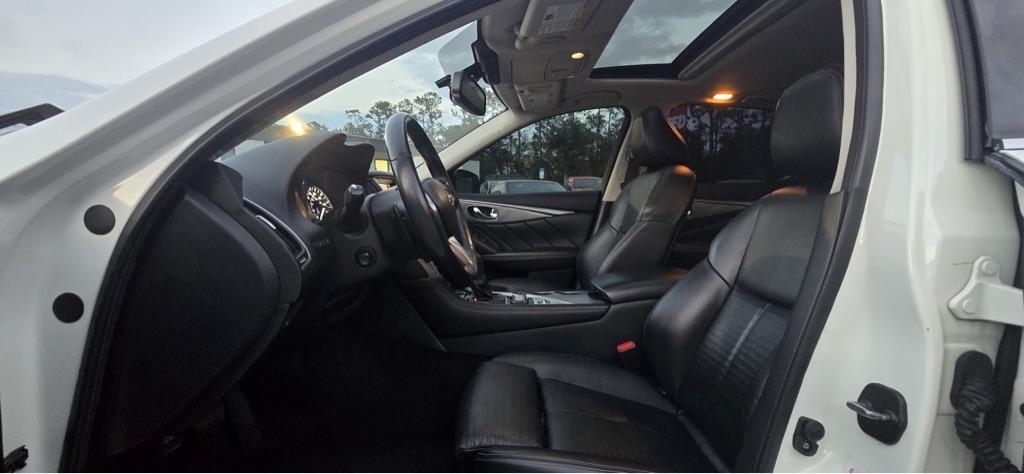 Infiniti Q50 3.0t LUXE 2020