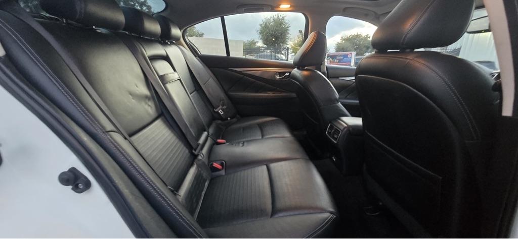 Infiniti Q50 3.0t LUXE 2020