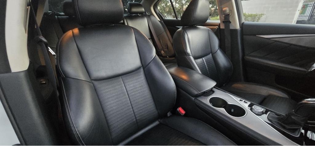 Infiniti Q50 3.0t LUXE 2020