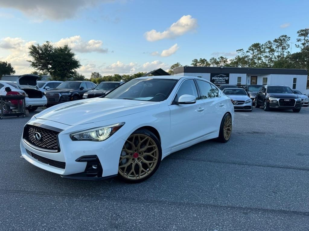 Infiniti Q50 3.0t LUXE 2020
