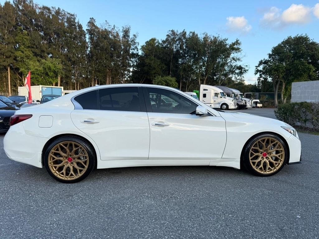 Infiniti Q50 3.0t LUXE 2020