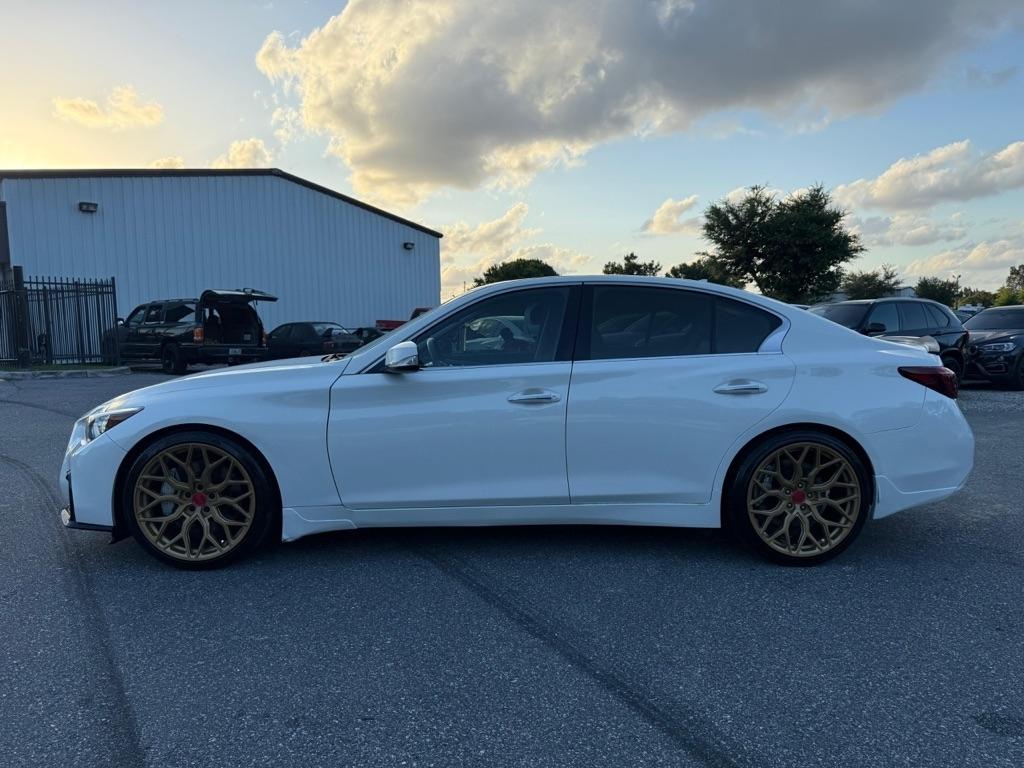 Infiniti Q50 3.0t LUXE 2020