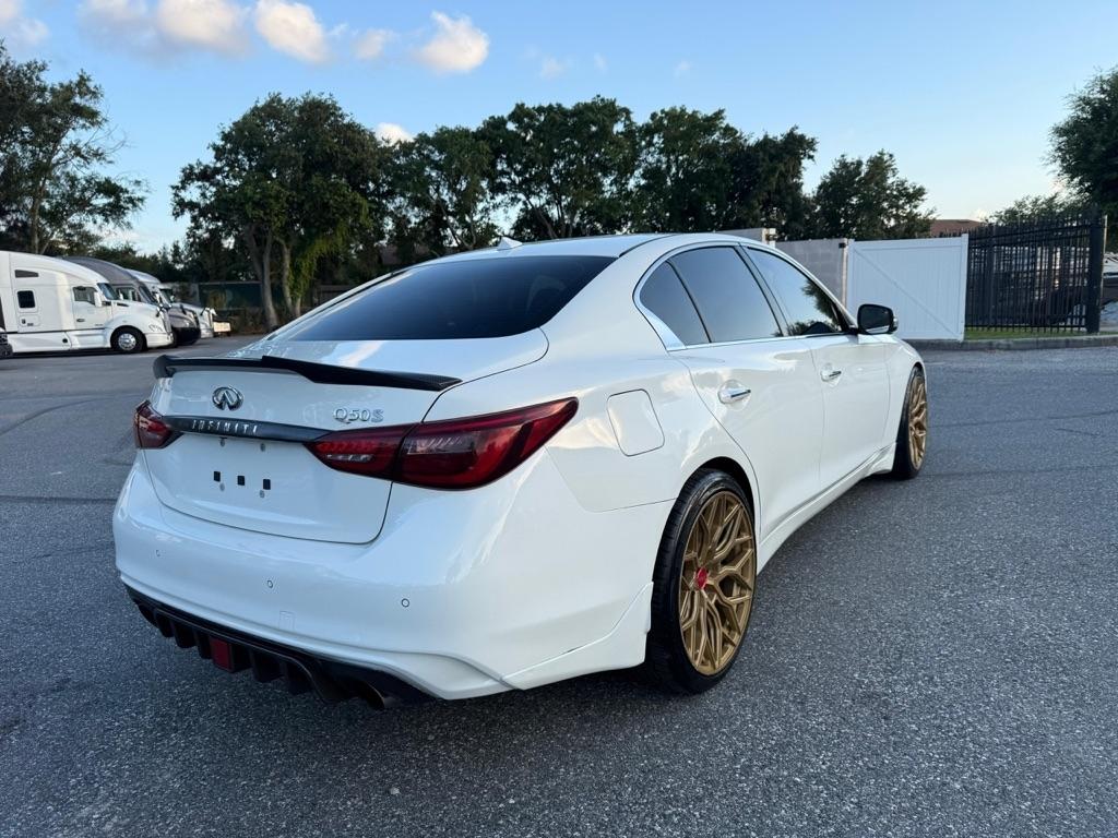 Infiniti Q50 3.0t LUXE 2020