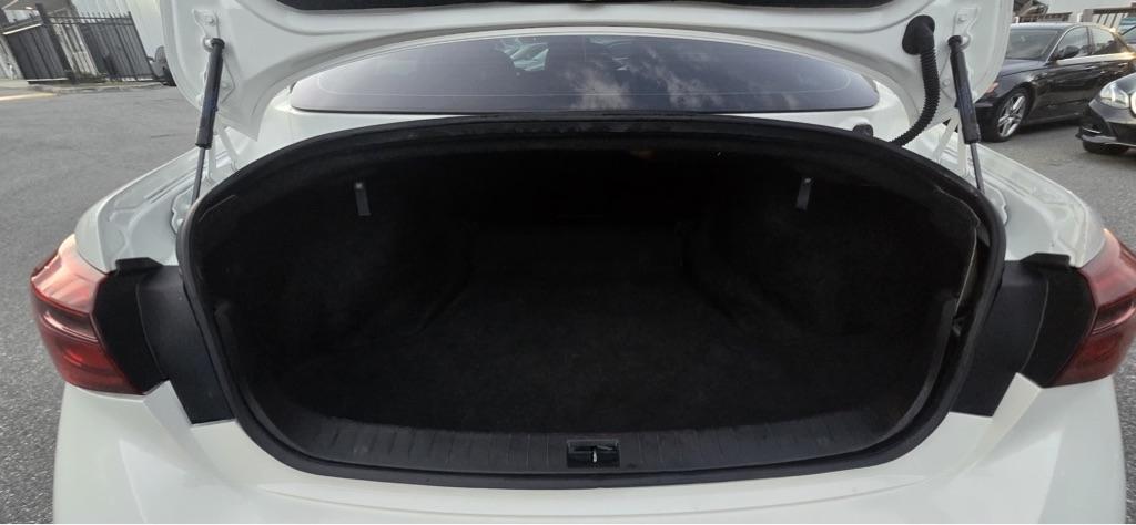Infiniti Q50 3.0t LUXE 2020
