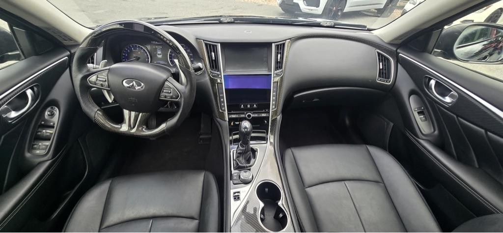 Infiniti Q50 Base AWD 2015