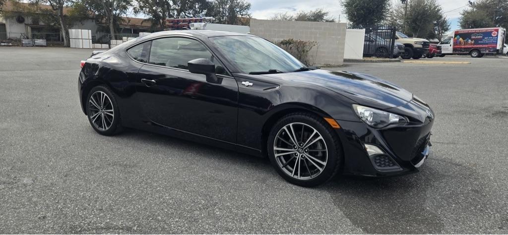 Scion FR-S 6MT 2015