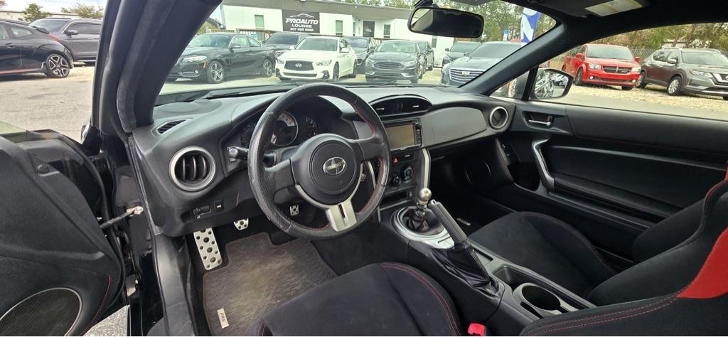 Scion FR-S 6MT 2015