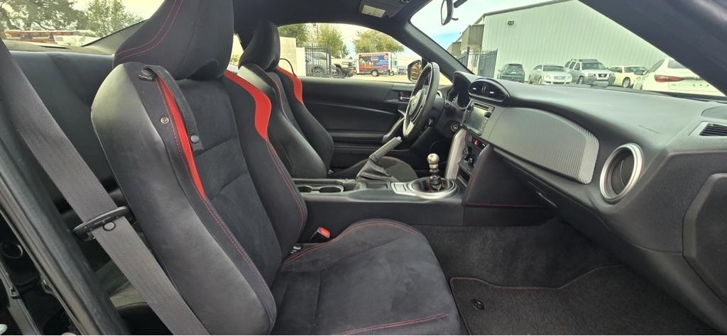 Scion FR-S 6MT 2015