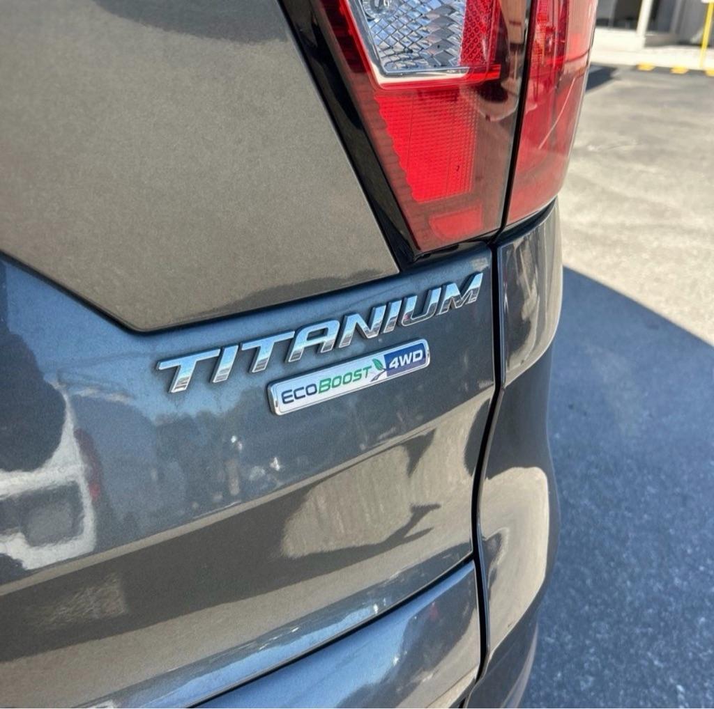 Ford Escape Titanium 4WD 2019