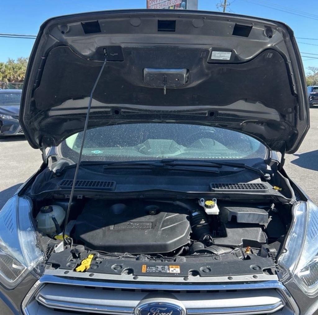 Ford Escape Titanium 4WD 2019