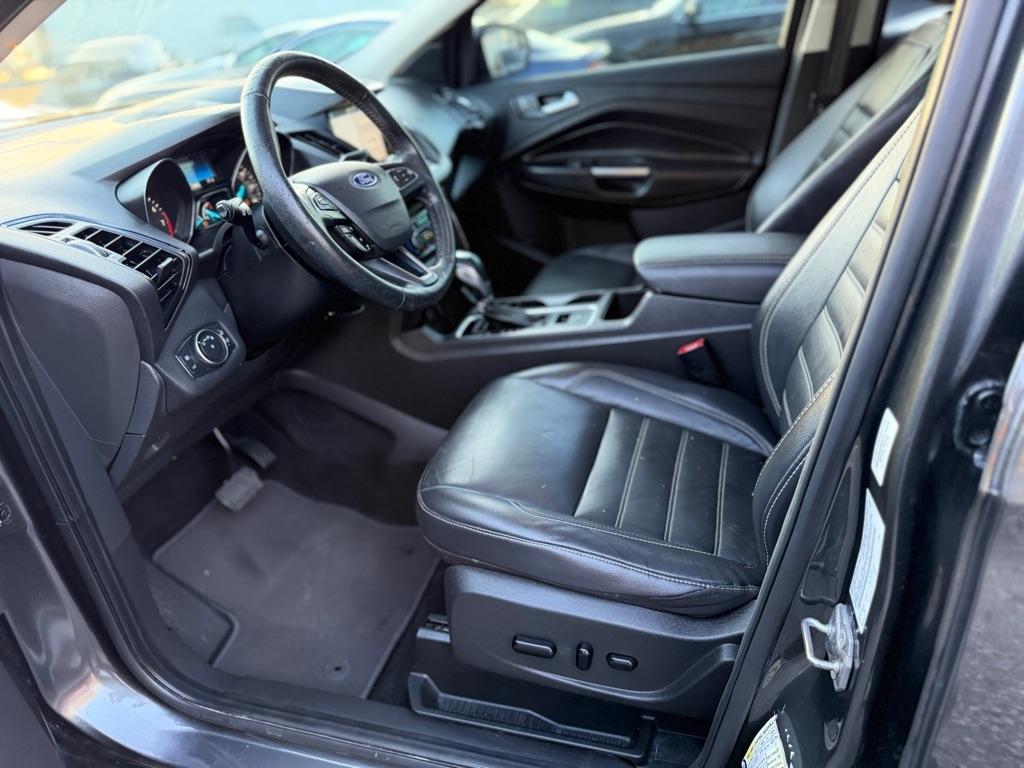 Ford Escape Titanium 4WD 2019