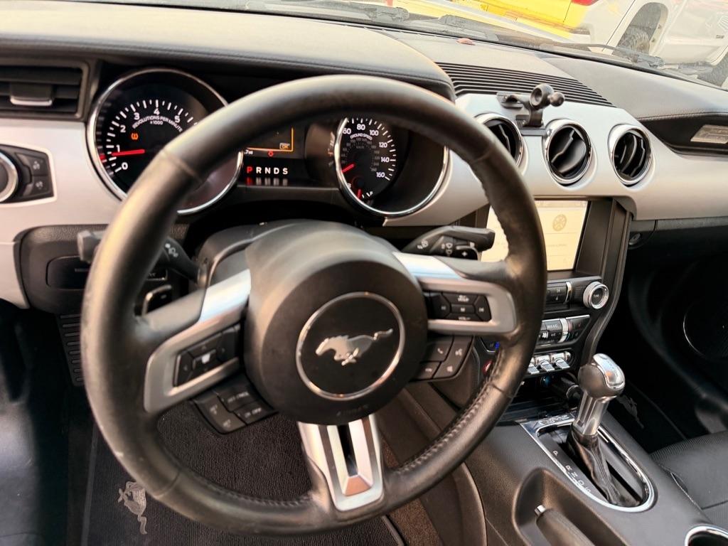 Ford Mustang EcoBoost Coupe 2016