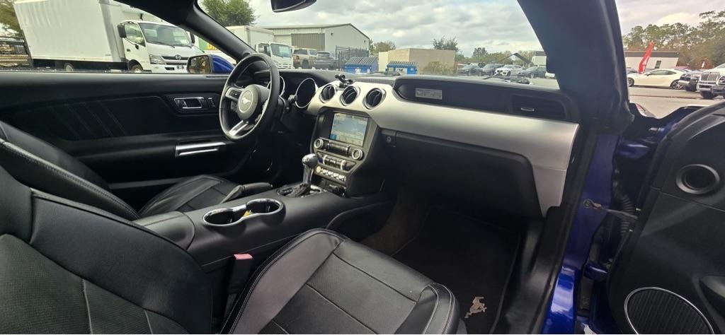Ford Mustang EcoBoost Coupe 2016