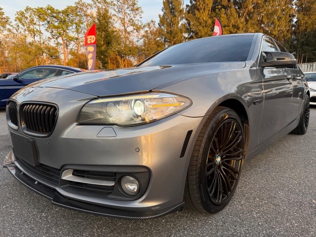 BMW 5-Series 528i xDrive 2015