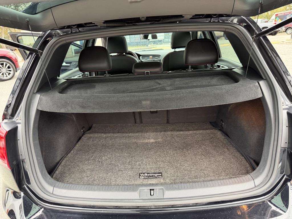 Volkswagen GTI S 6A 4-Door 2016