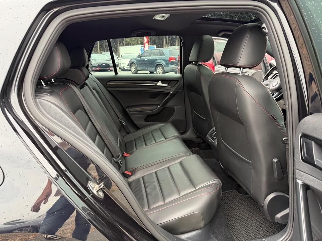 Volkswagen GTI S 6A 4-Door 2016