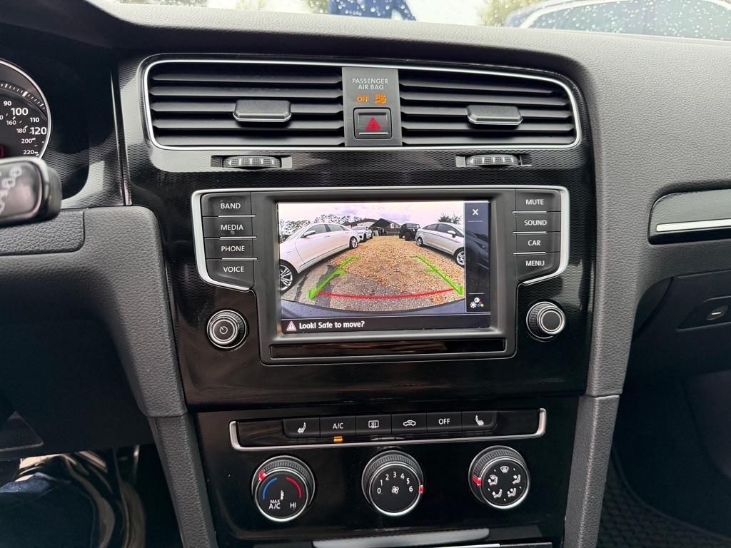 Volkswagen GTI S 6A 4-Door 2016