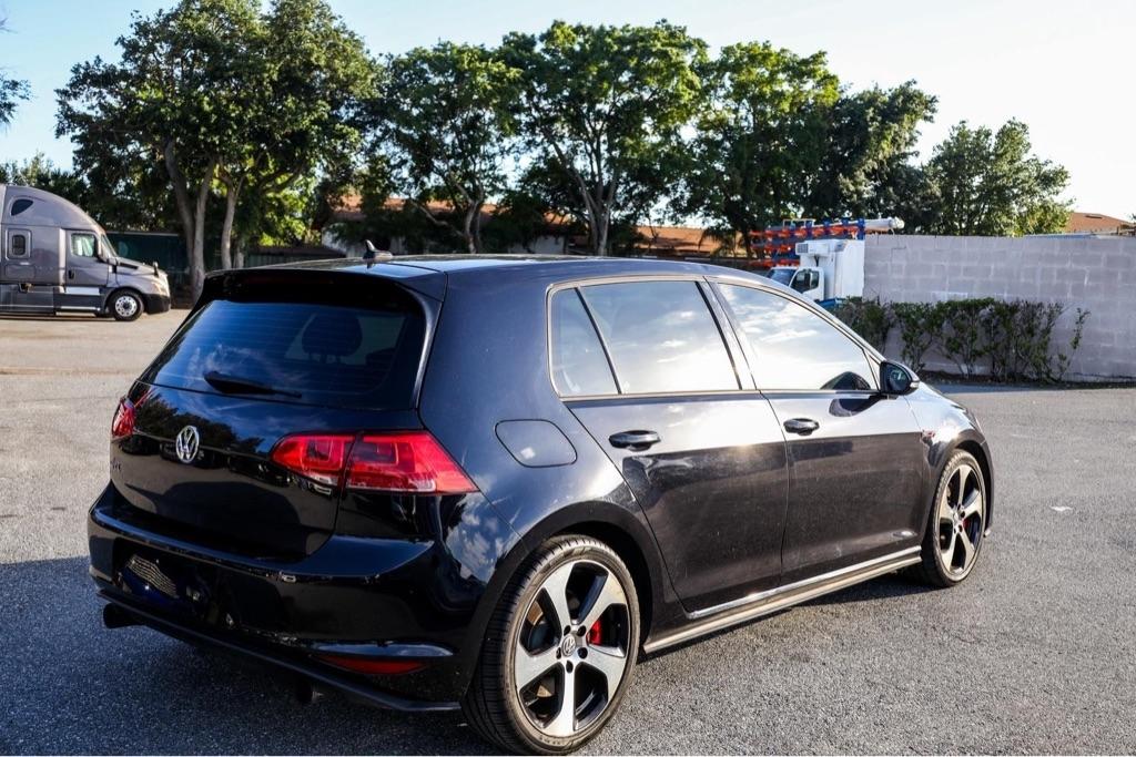 Volkswagen GTI S 6A 4-Door 2016