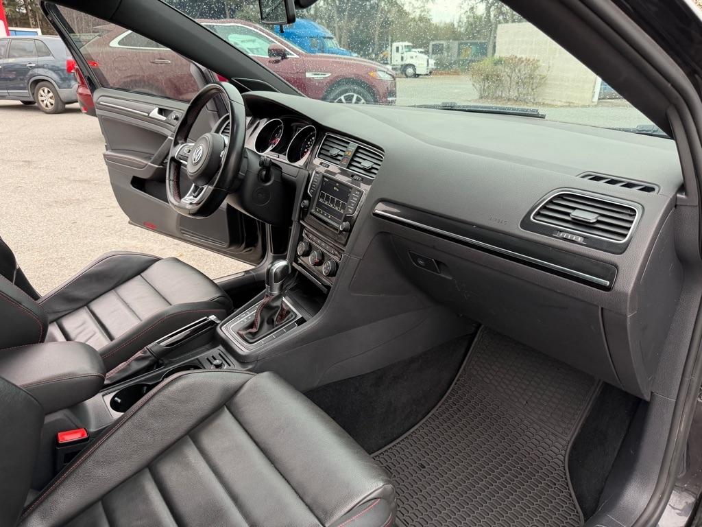 Volkswagen GTI S 6A 4-Door 2016