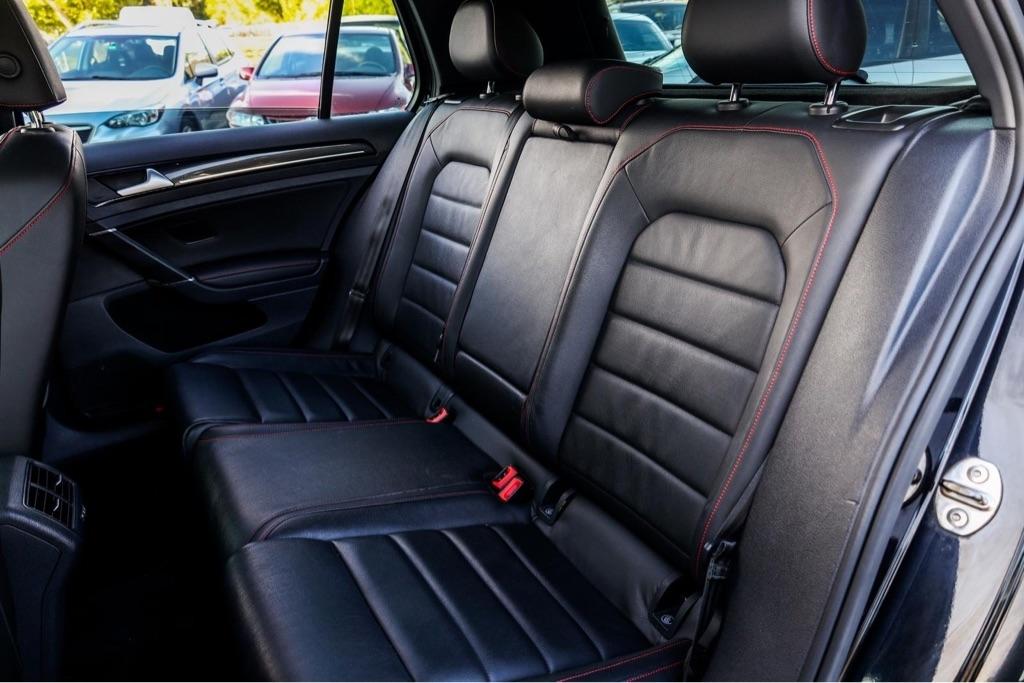 Volkswagen GTI S 6A 4-Door 2016